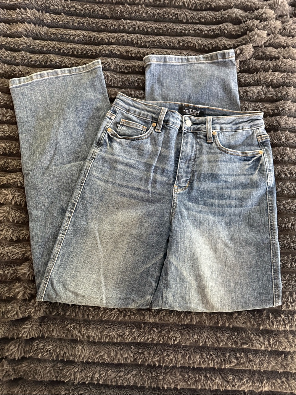 Judy Blue Women's Straight Leg Faded Light Blue Jeans